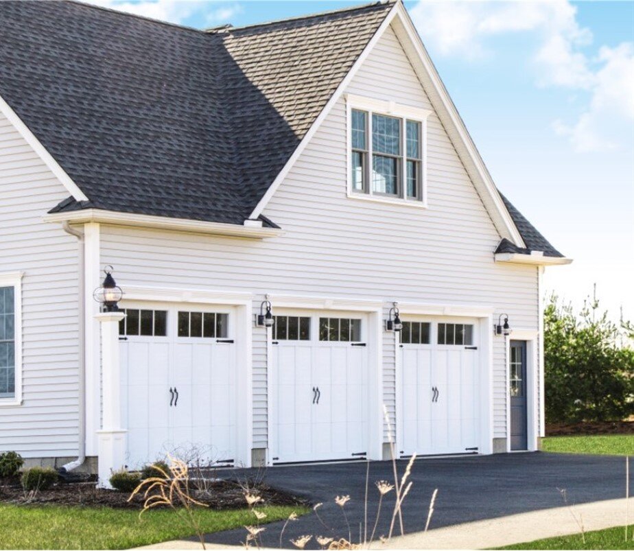 Carriage House Model 6600 Gallery – Over the Top Garage Doors, Albuquerque